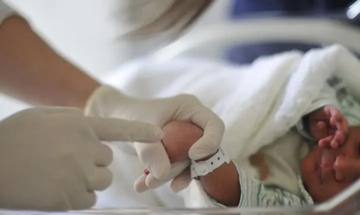 Hospital é condenado a pagar indenização após morte de bebê em parto induzido