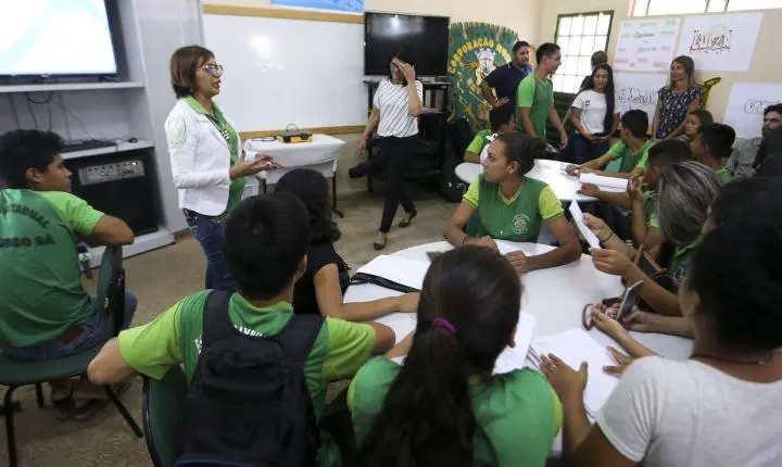 Quarta parcela do Pé-de-Meia é liberada para estudantes nascidos em novembro e dezembro