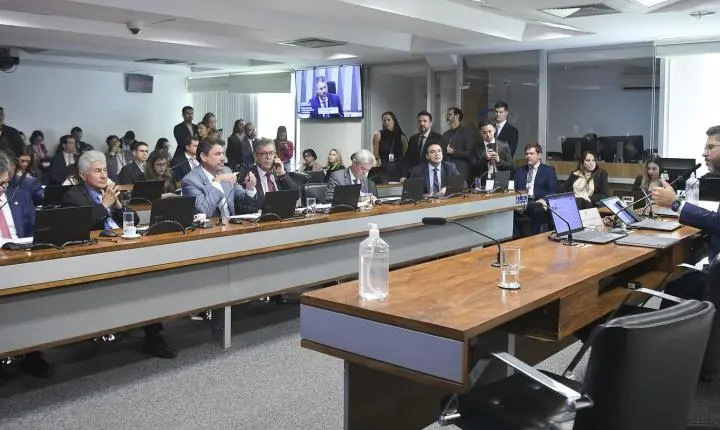 Votação da política nacional de minerais críticos é adiada no Senado por pedido de vista