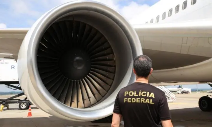 Polícia Federal deflagra operação contra tráfico de drogas em avião