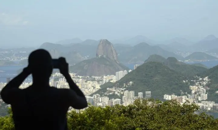 PM reforça o policiamento no Rio para o feriado prolongado