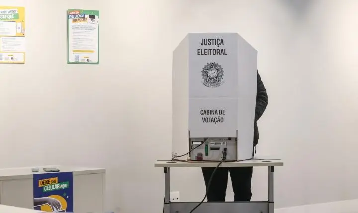 Portugal abriga o maior colégio eleitoral no exterior para votação neste domingo