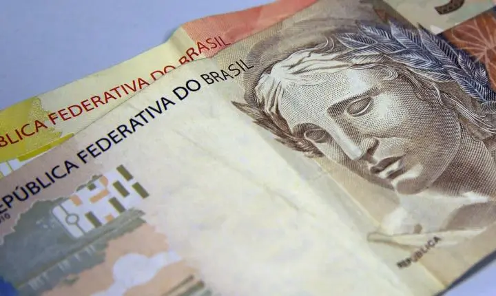 Saques da poupança excedem depósitos em R$ 39,3 bilhões no semestre