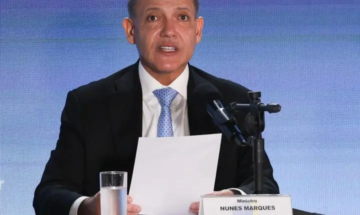 Presidente do TSE afirma que Eleições 2026 ocorreram dentro da normalidade
