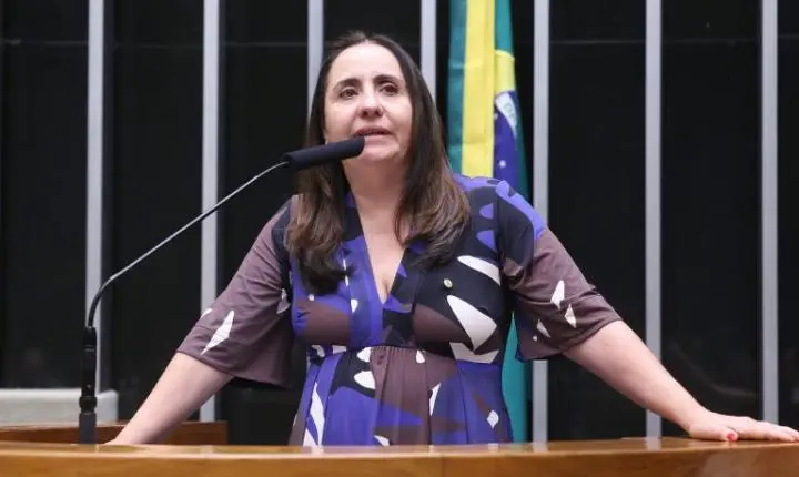 Projeto de lei une educação e esporte na formação de jovens atletas