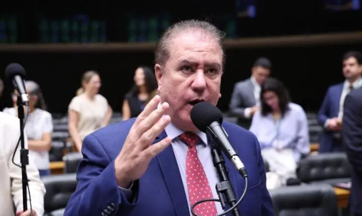 Câmara dos Deputados analisa projeto para subsídio federal em seguro contra catástrofes naturais