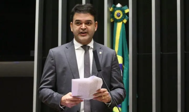 Projeto de lei garante financiamento para representantes comerciais pelo Move Brasil