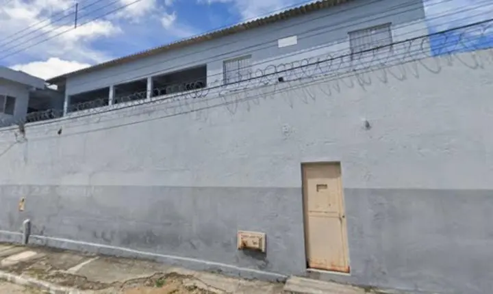 Fuga em presídio de Minas Gerais deixa cinco detentos foragidos no estado