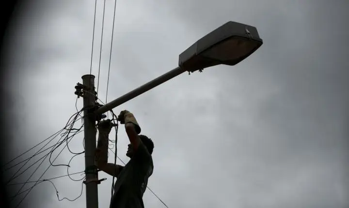Moradores enfrentam corte de energia no Lago Norte nesta sexta-feira