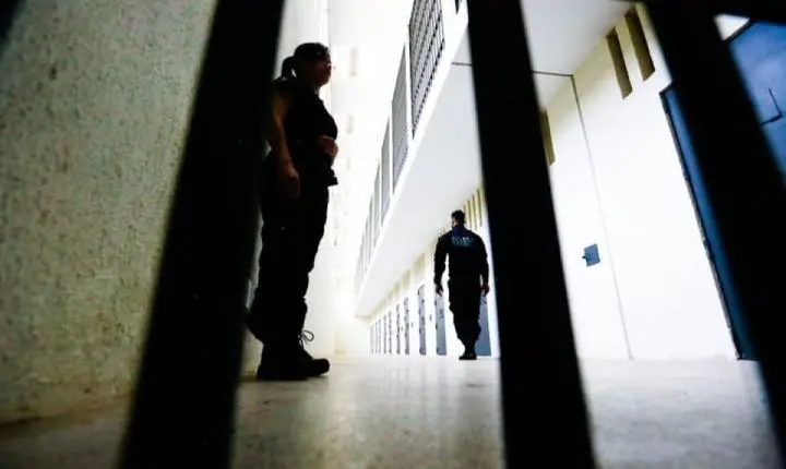 Relatório aponta evangelização compulsória na Penitenciária Federal de Brasília