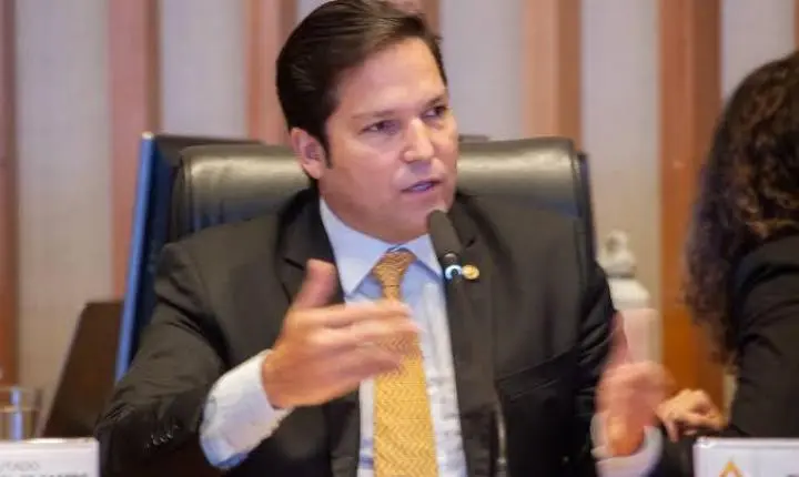 Robério diz que encontro com vigilantes foi institucional e nega pedido de votos