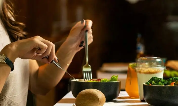 Prevenção de avc: veja como a alimentação atua na proteção do organismo
