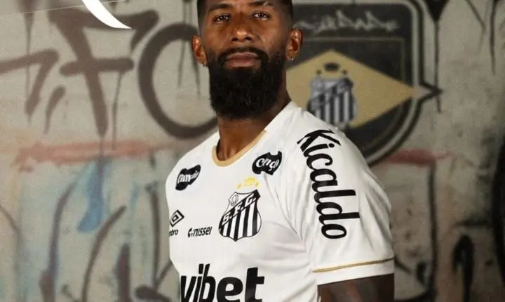Santos FC anuncia Rodinei para reforçar equipe até 2027