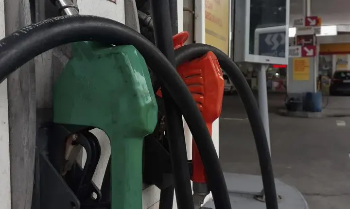 Preço da gasolina tem queda de 11,3% na Refinaria de Mataripe