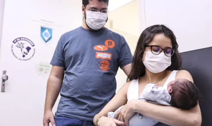Agosto Dourado incentiva a amamentação e combate o uso de fórmulas