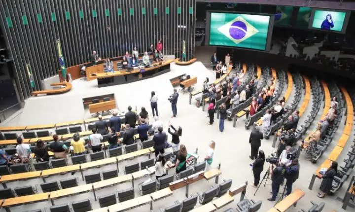 Sessão na Câmara dos Deputados destaca Dia Nacional de Combate ao Abuso e à Exploração Sexual de Crianças e Adolescentes