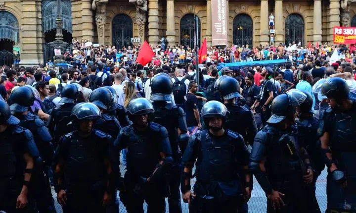 STJ determina protocolo para atuação da Polícia Militar em manifestações no estado de São Paulo
