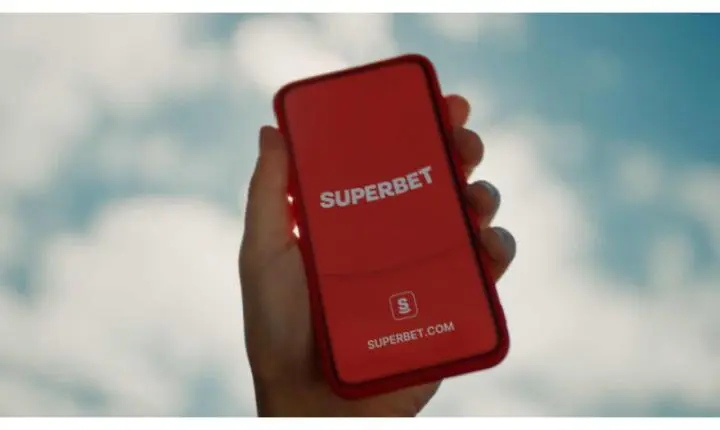 Superbet cria linha de apoio 24 horas voltada para dependentes de apostas