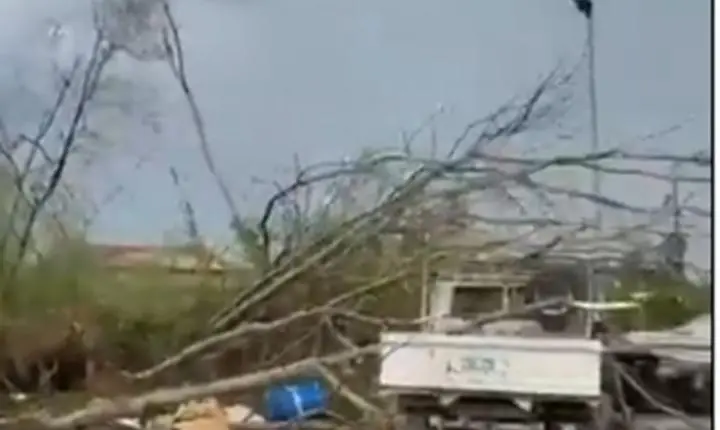 Passagem de tornado na França causa destruição, deixa 39 feridos e danifica centenas de casas