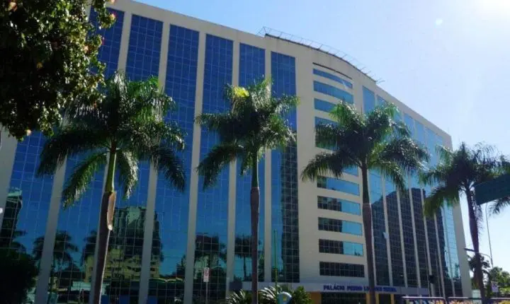 Transferência simbólica da capital para Cidade de Goiás impacta serviços públicos
