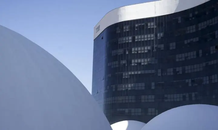 TSE anula eleição de governador de Roraima e convoca novas eleições