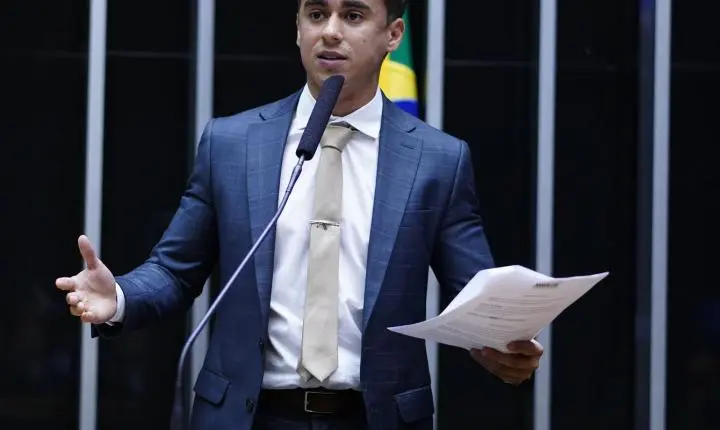 TSE manda Nikolas Ferreira apagar post com desinformação