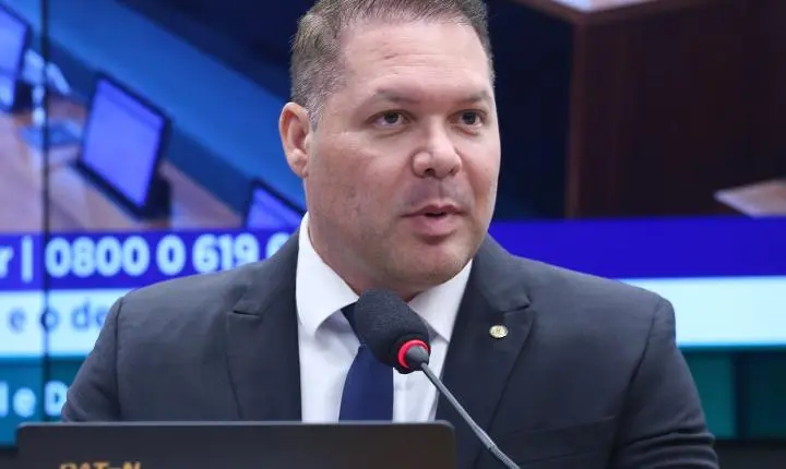 TSE anula votos e declara ex-deputado do Ceará inelegível
