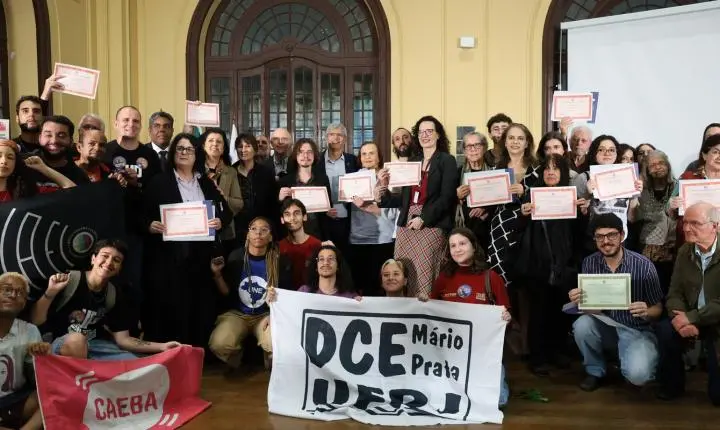 UFRJ entrega diplomas póstumos a vítimas da ditadura militar