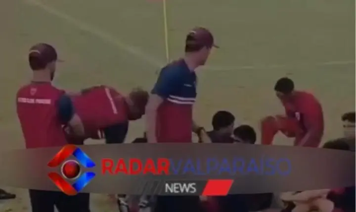 Treinador de equipe sub-15 de Anápolis se descontrola e profere ofensas em vestiário durante partida