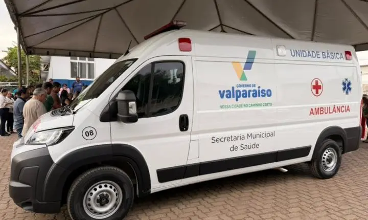 Valparaíso de Goiás recebe nova ambulância para fortalecer a saúde e o transporte de pacientes