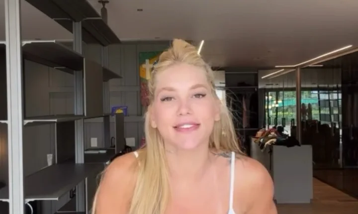 Virginia Fonseca e Vini Jr. visitam o Cristo Redentor em madrugada especial