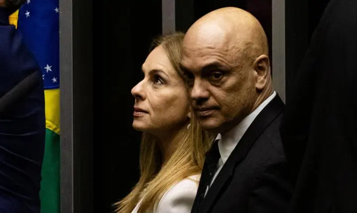 Daniel Vorcaro repassou cotas de jato a Viviane Barci de Moraes
