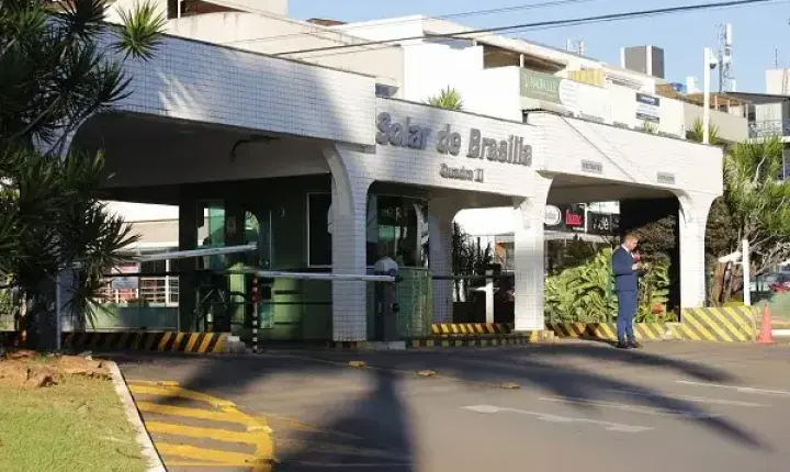 Discussão com PM gera prisão no DF em frente à casa de Jair Bolsonaro
