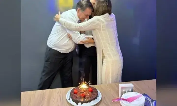 Michelle celebra aniversário de Laura Bolsonaro com autorização do STF