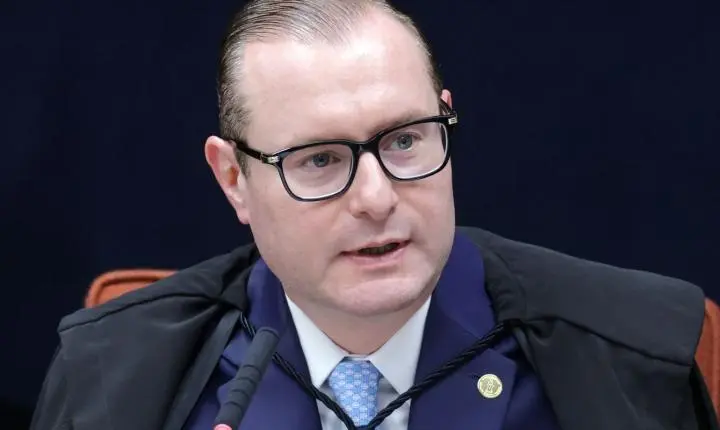Cristiano Zanin nega pedido para forçar CPI sobre Master no Senado