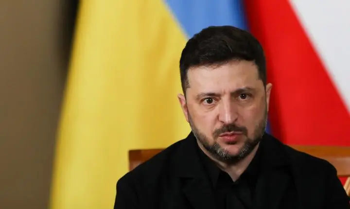 Zelensky acusa satélites russos no Irã de orientar ataques a bases americanas